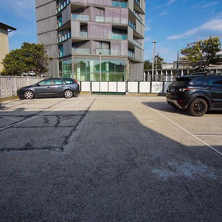 Quito Residence Movida E Spiaggia リド・ディ・イエゾロ エクステリア 写真